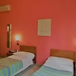 Hotel Miu 2*